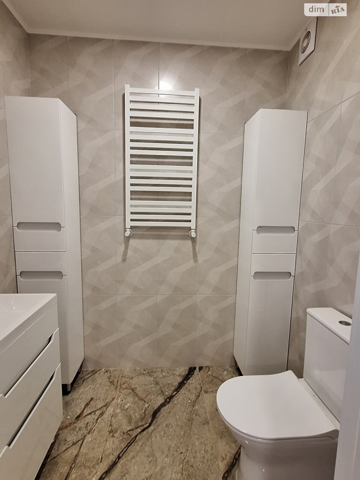 двоповерховий таунхаус, 160 кв. м, цегла. Здається помісячно в Тернополі, в районі Кленовий гай фото 1 двопроверховий таунхаус, 160 кв. м, цегла. Здається помісячно в Тернополі, в районі Кленовий гай фото 1