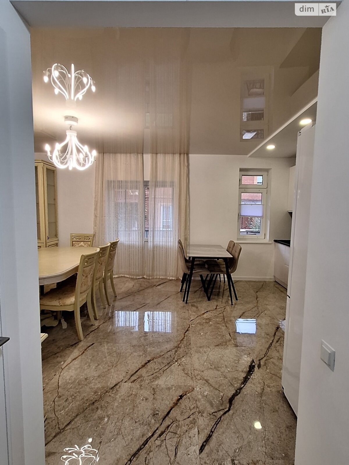 двоповерховий таунхаус, 160 кв. м, цегла. Здається помісячно в Тернополі, в районі Кленовий гай фото 1 двопроверховий таунхаус, 160 кв. м, цегла. Здається помісячно в Тернополі, в районі Кленовий гай фото 1