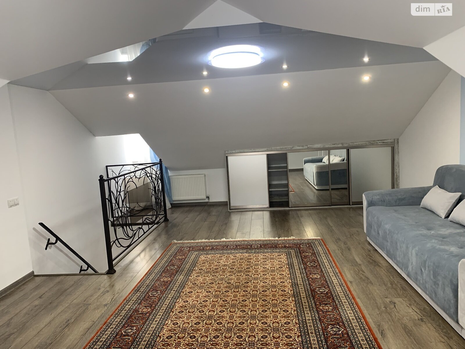 триповерховий таунхаус, 130 кв. м, цегла. Здається помісячно в Тернополі, в районі Кленовий гай фото 1 трипроверховий таунхаус, 130 кв. м, цегла. Здається помісячно в Тернополі, в районі Кленовий гай фото 1