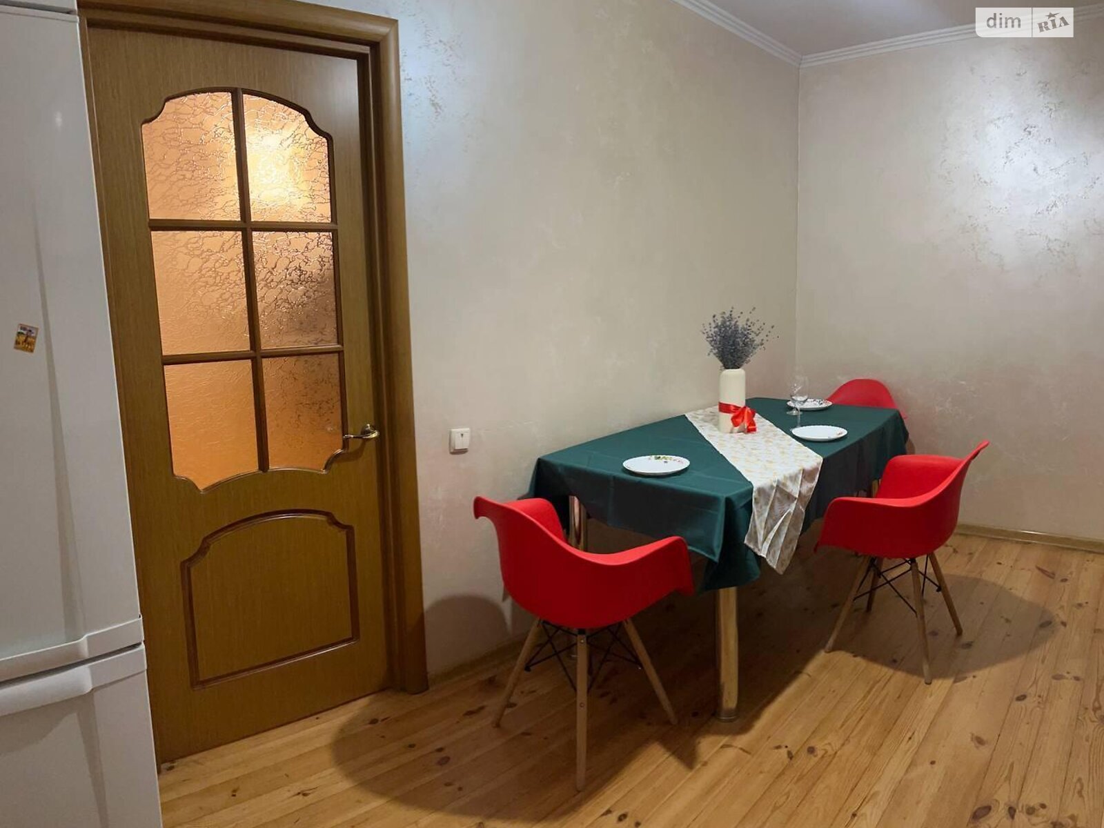 двоповерховий таунхаус, 120 кв. м, кирпич. Здається помісячно в Тернополі, в районі Центр фото 1 двопроверховий таунхаус, 120 кв. м, кирпич. Здається помісячно в Тернополі, в районі Центр фото 1