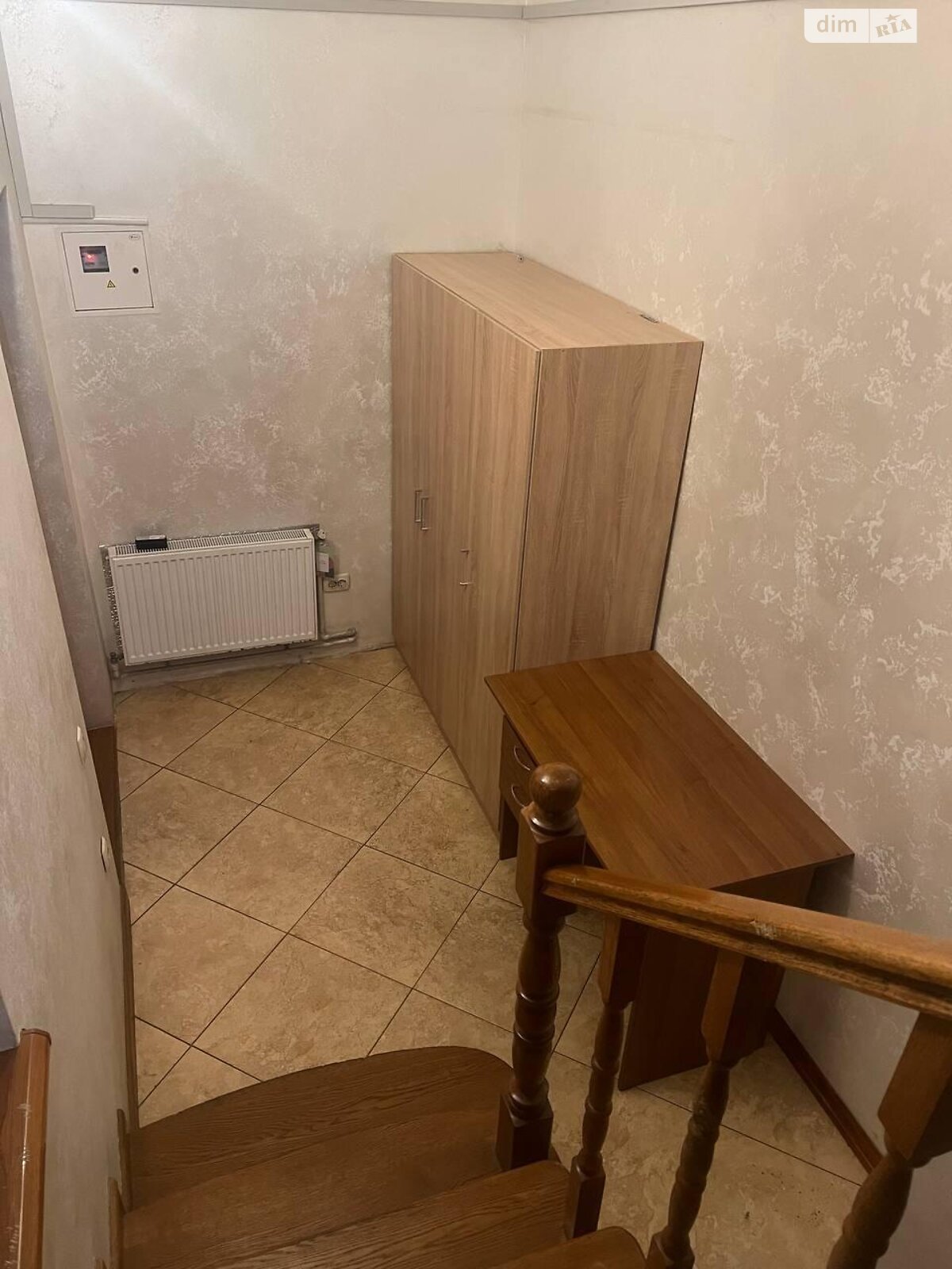 двоповерховий таунхаус, 120 кв. м, кирпич. Здається помісячно в Тернополі, в районі Центр фото 1 двопроверховий таунхаус, 120 кв. м, кирпич. Здається помісячно в Тернополі, в районі Центр фото 1