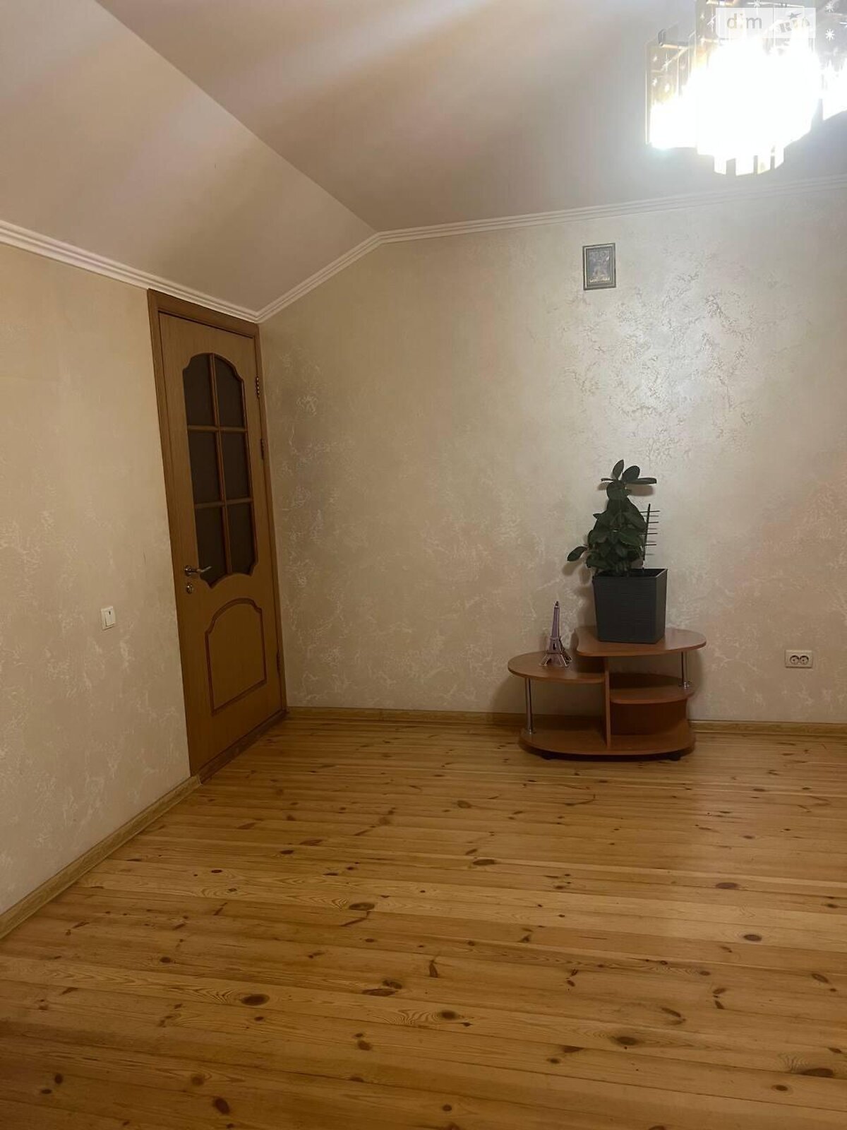 двоповерховий таунхаус, 120 кв. м, кирпич. Здається помісячно в Тернополі, в районі Центр фото 1 двопроверховий таунхаус, 120 кв. м, кирпич. Здається помісячно в Тернополі, в районі Центр фото 1