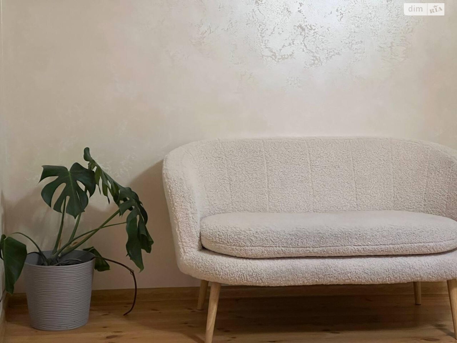 двоповерховий таунхаус, 120 кв. м, кирпич. Здається помісячно в Тернополі, в районі Центр фото 1 двопроверховий таунхаус, 120 кв. м, кирпич. Здається помісячно в Тернополі, в районі Центр фото 1