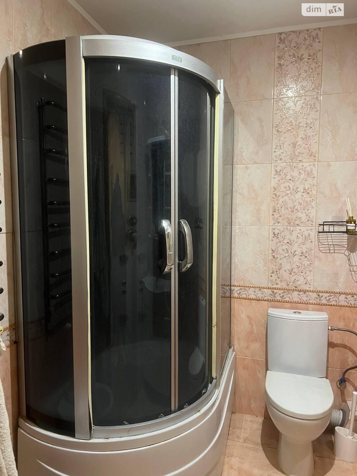 двоповерховий таунхаус, 120 кв. м, кирпич. Здається помісячно в Тернополі, в районі Центр фото 1 двопроверховий таунхаус, 120 кв. м, кирпич. Здається помісячно в Тернополі, в районі Центр фото 1