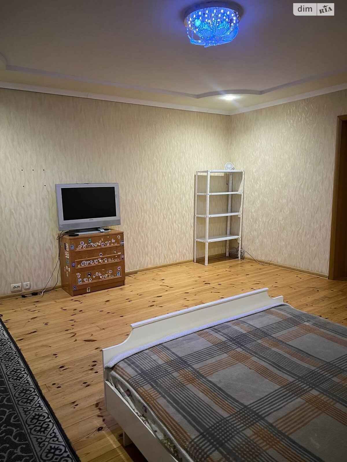 двоповерховий таунхаус, 120 кв. м, кирпич. Здається помісячно в Тернополі, в районі Центр фото 1 двопроверховий таунхаус, 120 кв. м, кирпич. Здається помісячно в Тернополі, в районі Центр фото 1