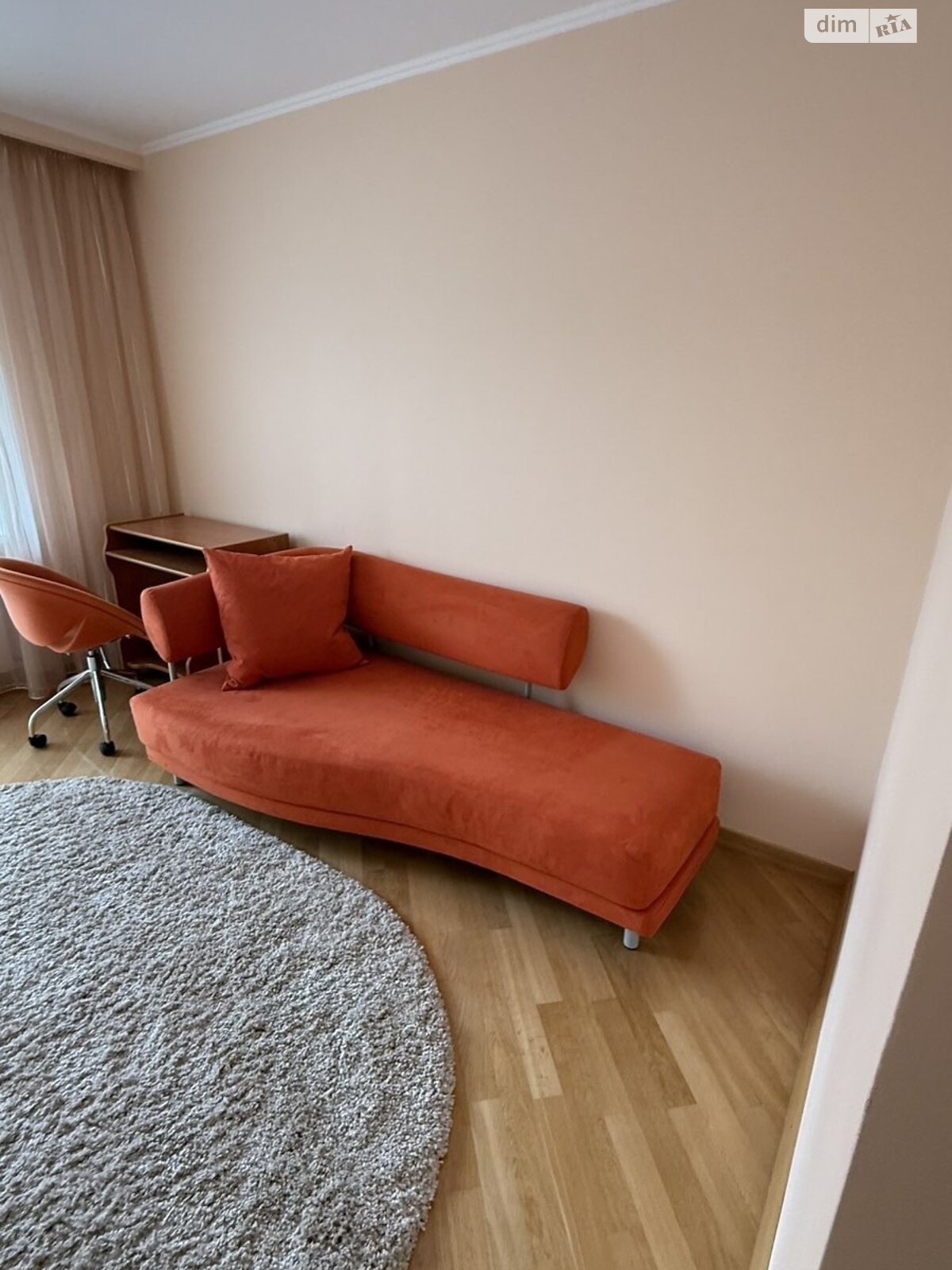 триповерховий таунхаус, 190 кв. м, цегла. Здається помісячно в Тернополі фото 1 триповерховий таунхаус, 190 кв. м, цегла. Здається помісячно в Тернополі фото 1