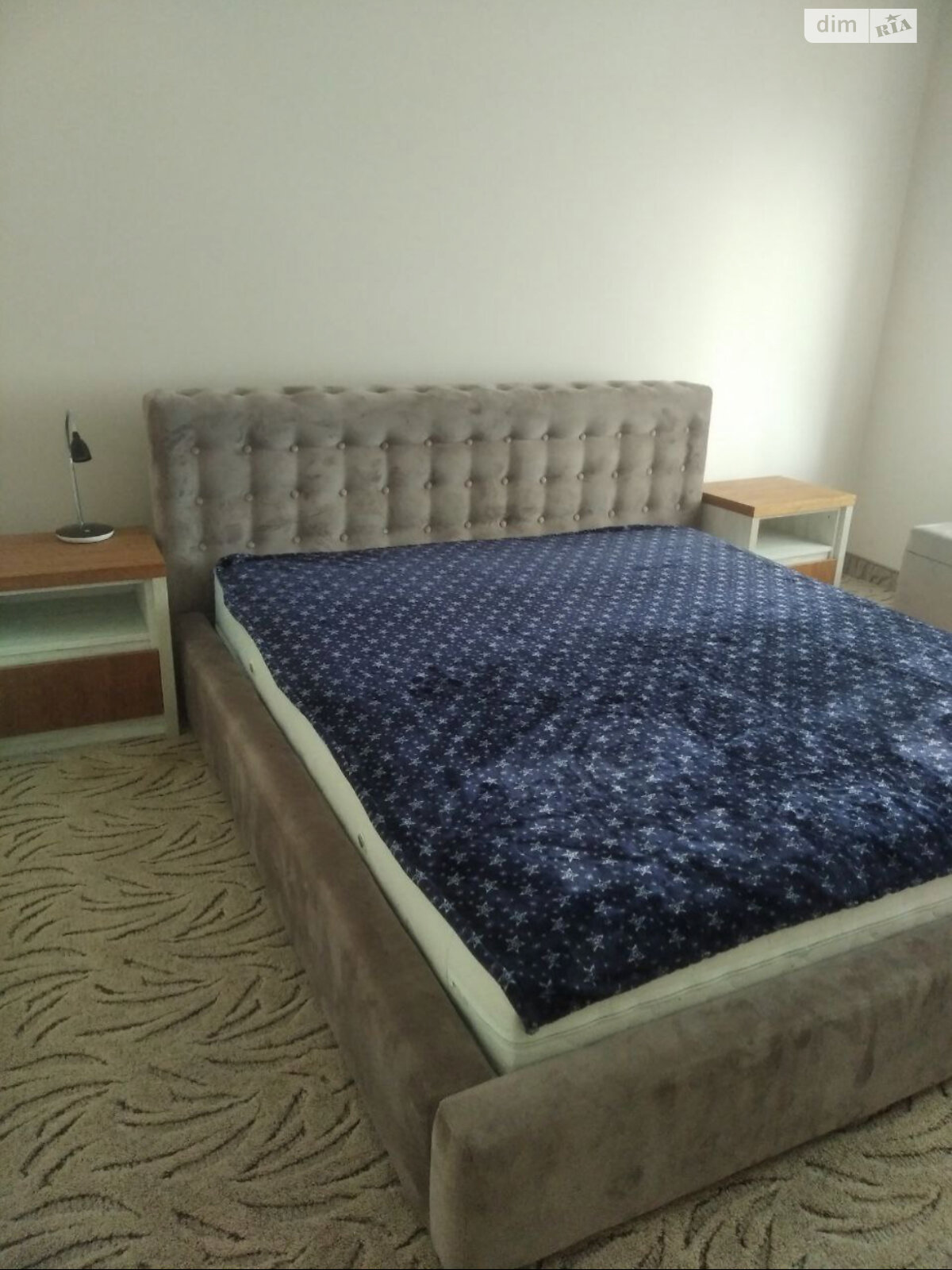 двоповерховий таунхаус, 147 кв. м, цегла. Здається помісячно в Угринові фото 1