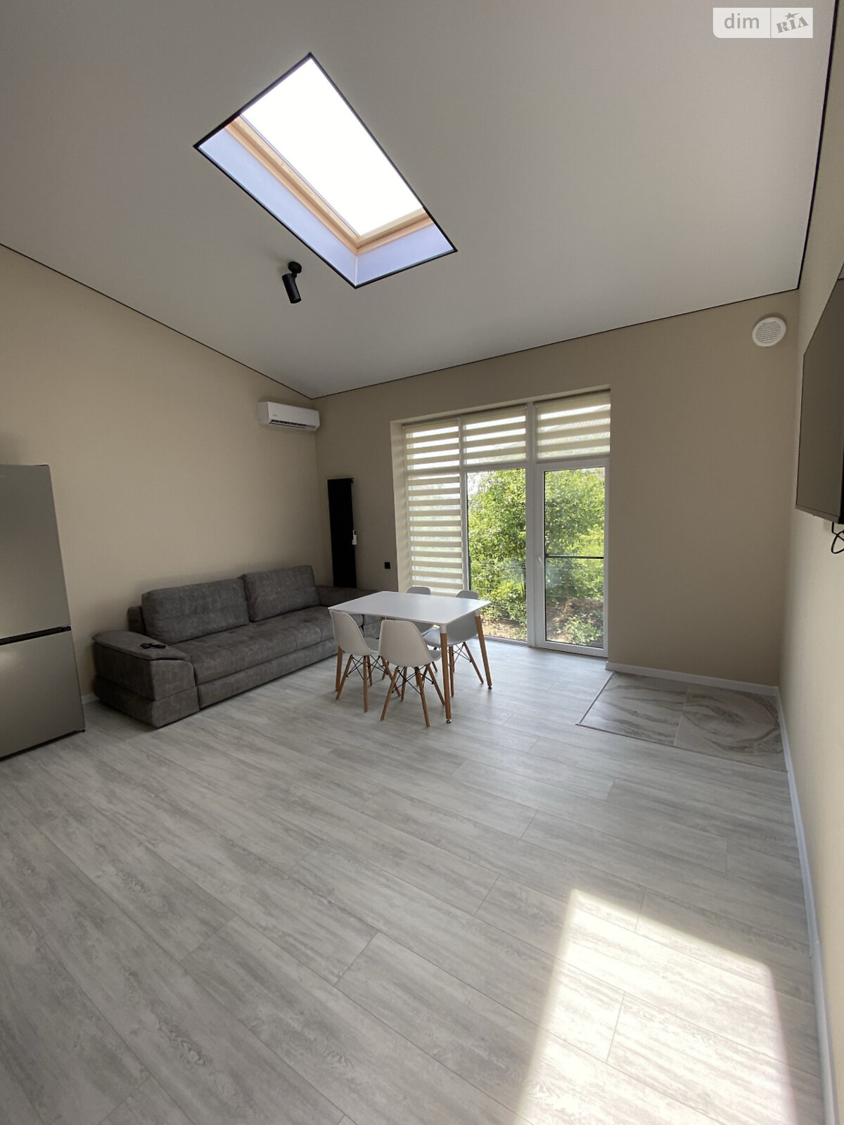 одноповерховий таунхаус, 55 кв. м, цегла. Здається помісячно в Ужгороді, в районі Червениця фото 1 однопроверховий таунхаус, 55 кв. м, цегла. Здається помісячно в Ужгороді, в районі Червениця фото 1