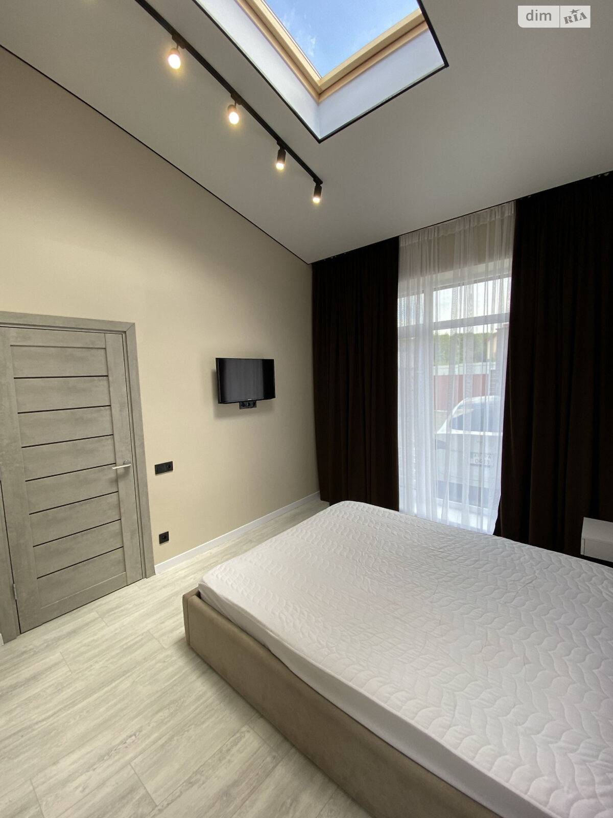 одноповерховий таунхаус, 55 кв. м, цегла. Здається помісячно в Ужгороді, в районі Червениця фото 1 однопроверховий таунхаус, 55 кв. м, цегла. Здається помісячно в Ужгороді, в районі Червениця фото 1