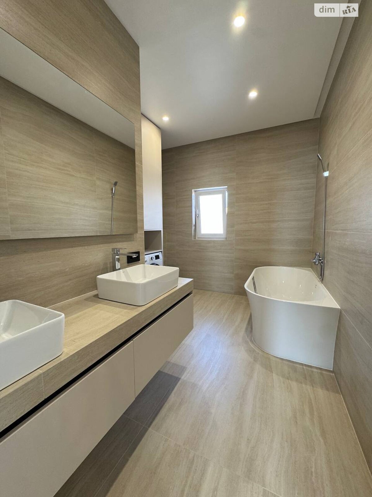 двоповерховий таунхаус, 124 кв. м, цегла. Здається помісячно в Ужгороді, в районі Компотний фото 1 двопроверховий таунхаус, 124 кв. м, цегла. Здається помісячно в Ужгороді, в районі Компотний фото 1