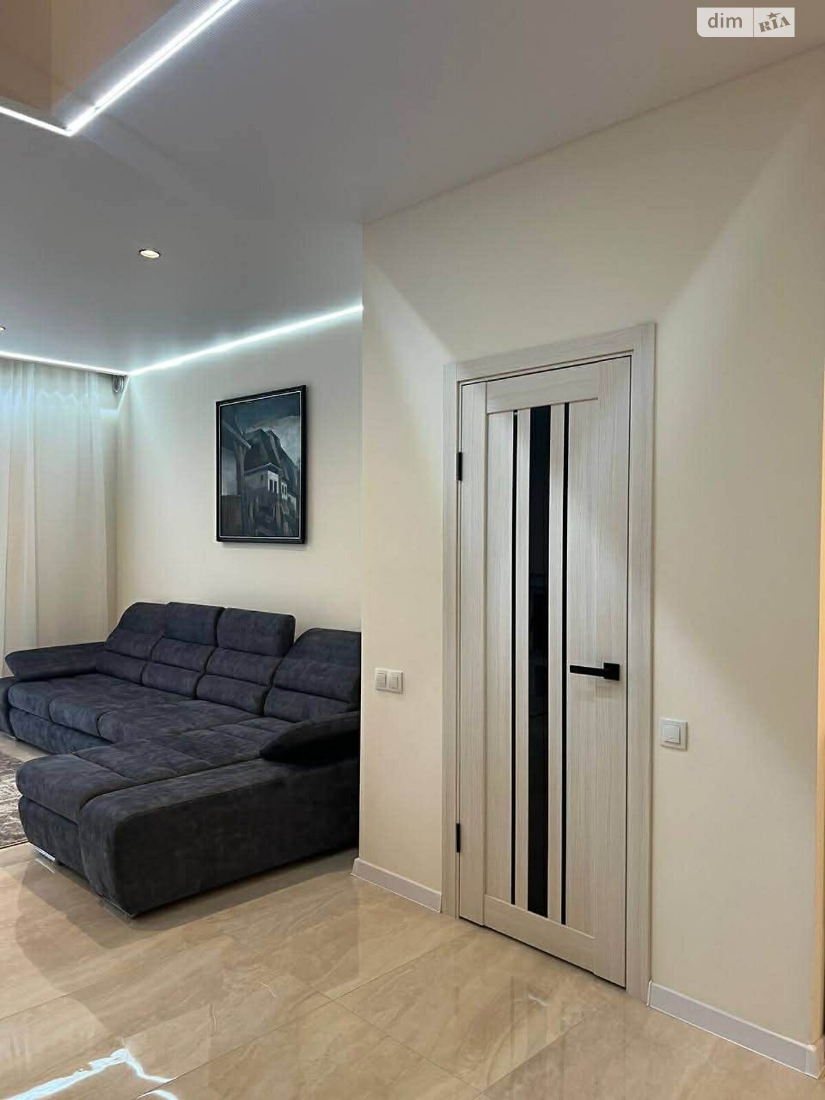 двухэтажный таунхаус, 100 кв. м, кирпич. Сдается помесячно в Ужгороде фото 1 двухэтажный таунхаус, 100 кв. м, кирпич. Сдается помесячно в Ужгороде фото 1