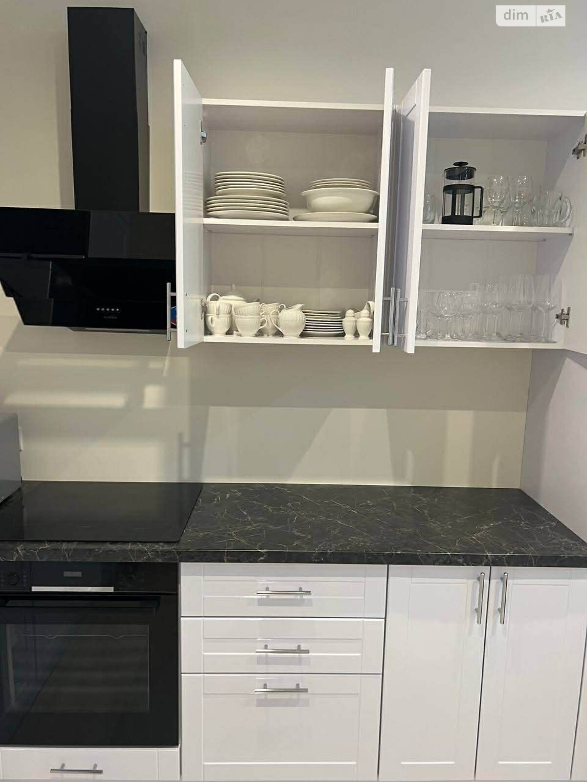 двухэтажный таунхаус, 100 кв. м, кирпич. Сдается помесячно в Ужгороде фото 1 двухэтажный таунхаус, 100 кв. м, кирпич. Сдается помесячно в Ужгороде фото 1