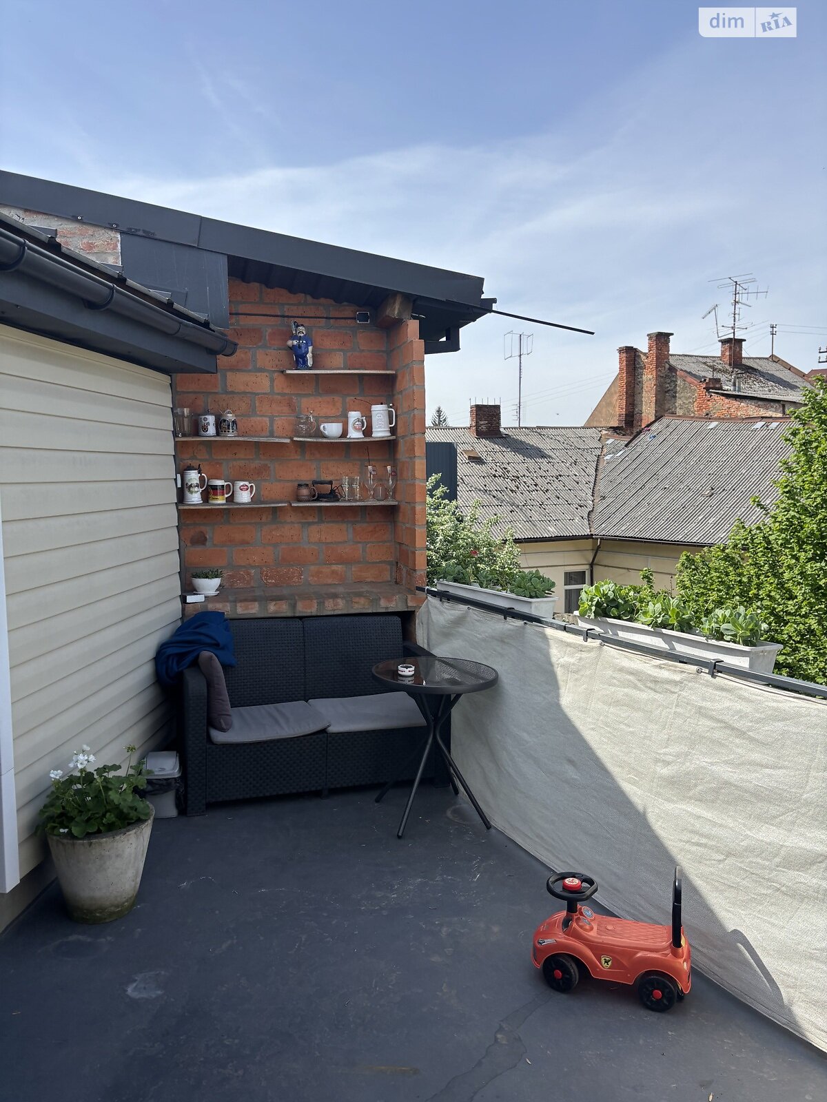 двухэтажный таунхаус, 176.2 кв. м, кирпич. Сдается помесячно в Ужгороде, в районе Центр фото 1