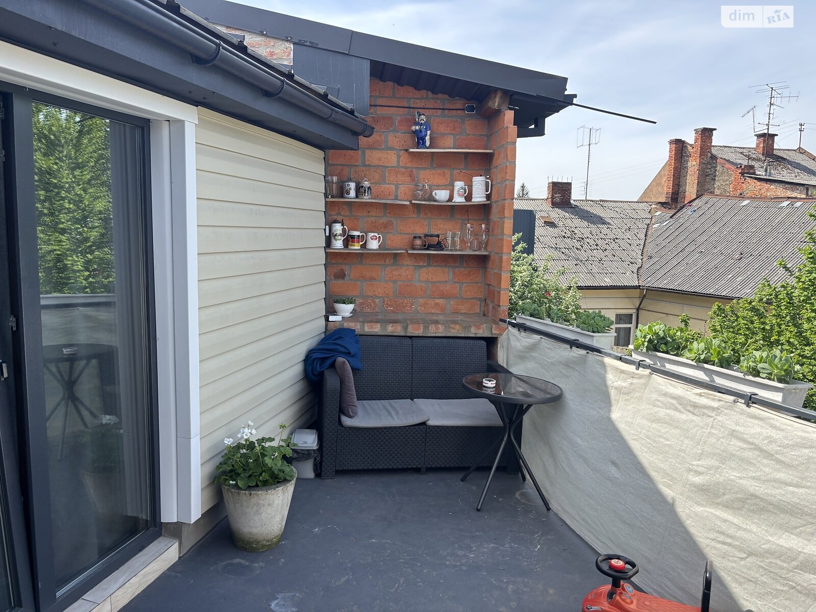 двухэтажный таунхаус, 176.2 кв. м, кирпич. Сдается помесячно в Ужгороде, в районе Центр фото 1