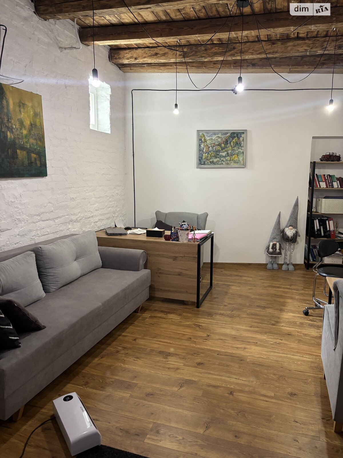 двухэтажный таунхаус, 176.2 кв. м, кирпич. Сдается помесячно в Ужгороде, в районе Центр фото 1