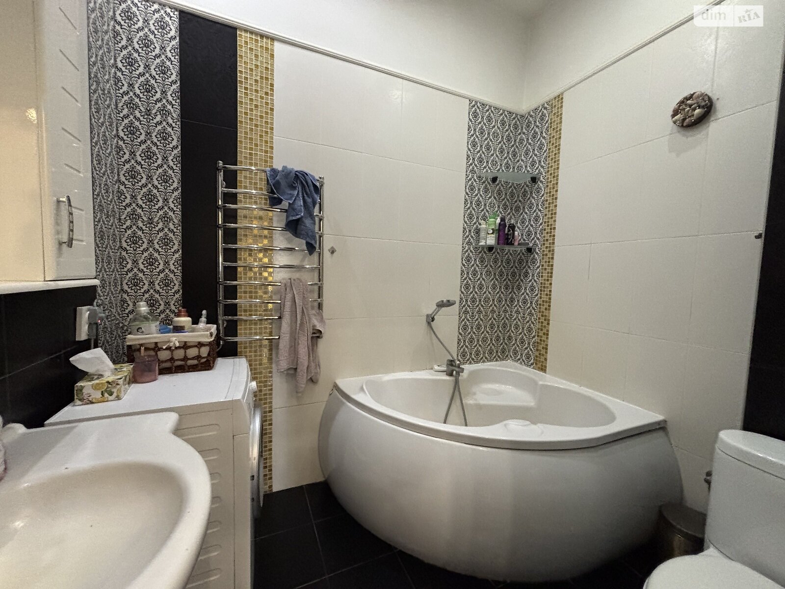 двоповерховий таунхаус, 111 кв. м, цегла. Здається помісячно в Ужгороді, в районі Центр фото 1 двопроверховий таунхаус, 111 кв. м, цегла. Здається помісячно в Ужгороді, в районі Центр фото 1