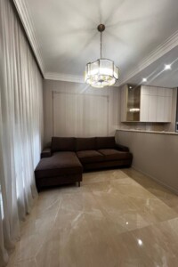 трипроверховий таунхаус, 135 кв. м, цегла. Здається помісячно в Ужгороді, в районі Центр фото 2