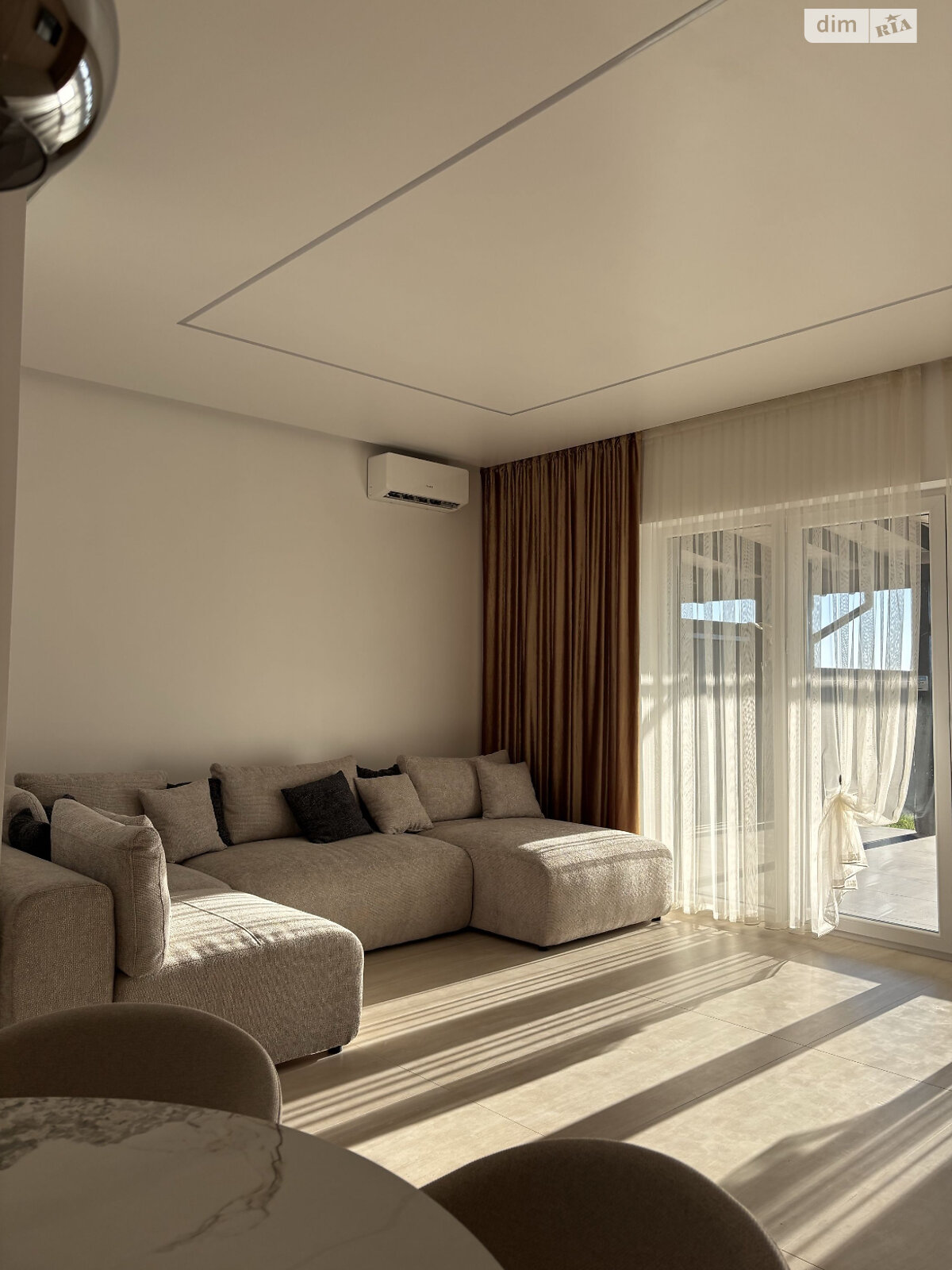 двухэтажный таунхаус, 123 кв. м, кирпич. Сдается помесячно в Ужгороде фото 1 двухэтажный таунхаус, 123 кв. м, кирпич. Сдается помесячно в Ужгороде фото 1