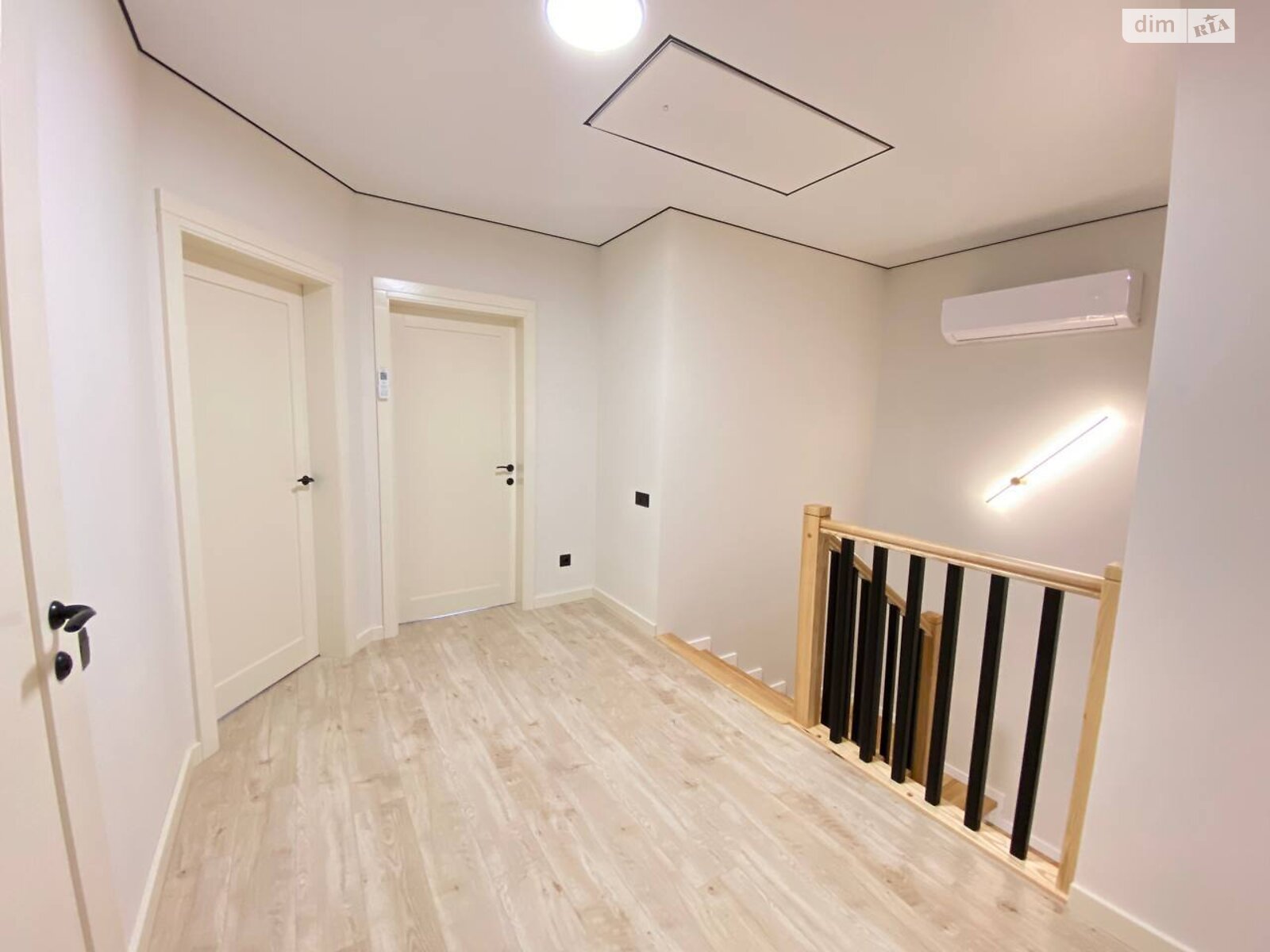 двоповерховий таунхаус, 135 кв. м, кирпич. Здається помісячно в Зарванцях фото 1