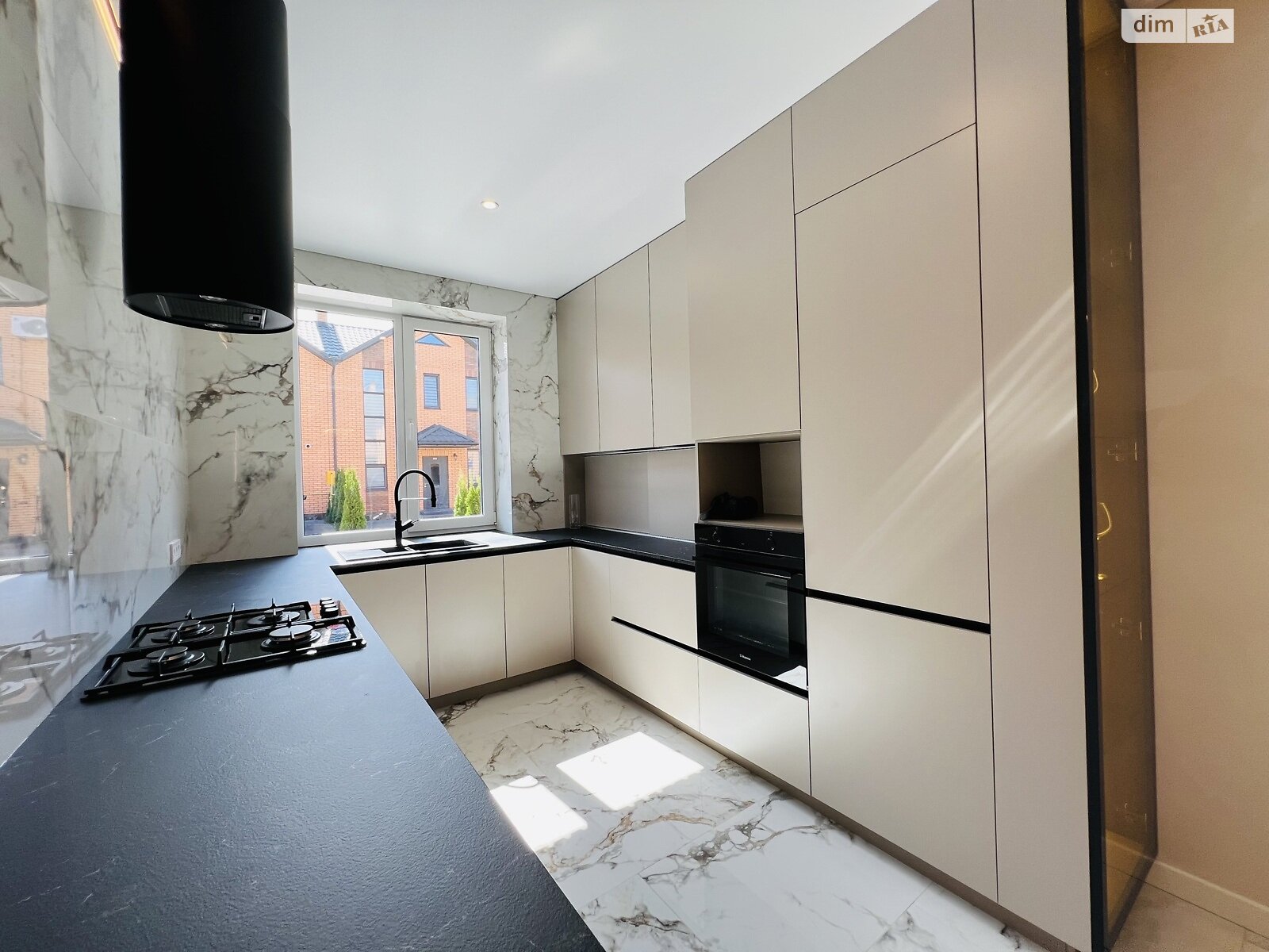 двоповерховий таунхаус, 90 кв. м, цегла. Здається помісячно в Вінниці, в районі undefined фото 1 двопроверховий таунхаус, 90 кв. м, цегла. Здається помісячно в Вінниці, в районі undefined фото 1