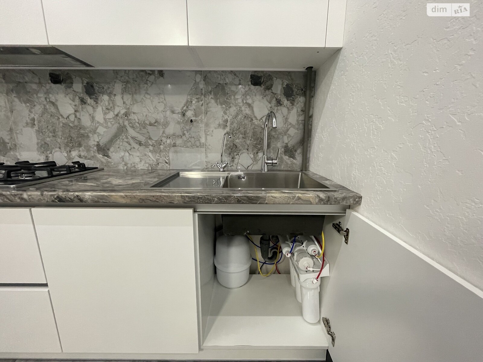 двухэтажный таунхаус, 90 кв. м, кирпич. Сдается помесячно в Агрономичном фото 1