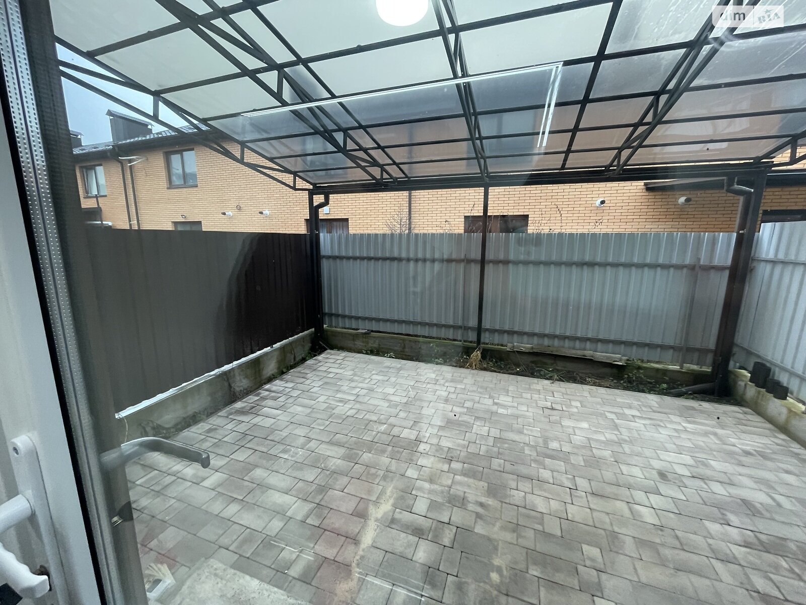 двухэтажный таунхаус, 90 кв. м, кирпич. Сдается помесячно в Агрономичном фото 1