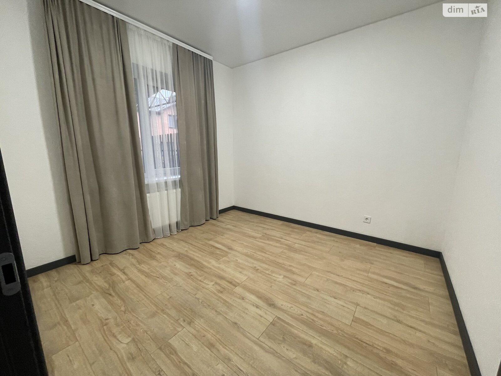 двухэтажный таунхаус, 90 кв. м, кирпич. Сдается помесячно в Агрономичном фото 1