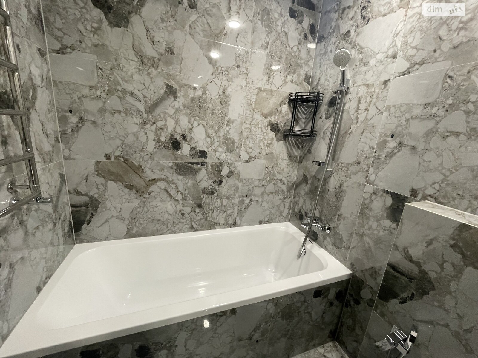 двухэтажный таунхаус, 90 кв. м, кирпич. Сдается помесячно в Агрономичном фото 1