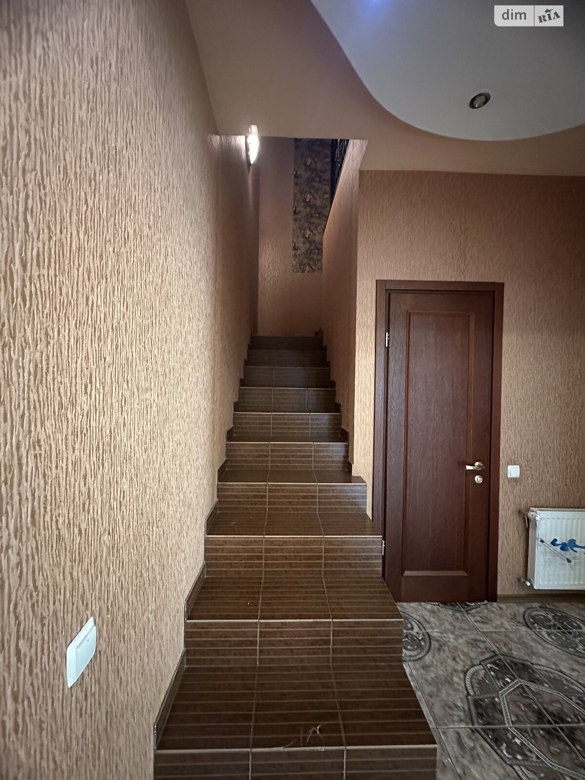 двоповерховий таунхаус, 250 кв. м, піноблок. Здається помісячно в Здорівці фото 1 двоповерховий таунхаус, 250 кв. м, піноблок. Здається помісячно в Здорівці фото 1