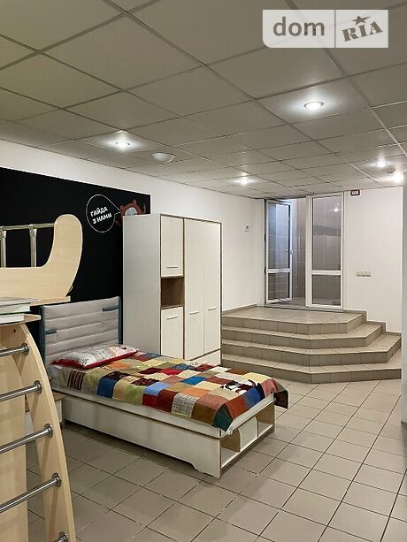 Торговая площадь в Черкассах, сдам в аренду по Смелянская улица 137, район Самолет, цена: договорная за объект фото 1 Торговая площадь в Черкассах, сдам в аренду по Смелянская улица 137, район Самолет, цена: договорная за объект фото 1