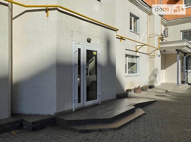 Торгова площа в Черкасах, здам в оренду по Шевченка бульвар 150, район Соснівський, ціна: 63 000 грн за об’єкт фото 1 Торгова площа в Черкасах, здам в оренду по Шевченка бульвар 150, район Соснівський, ціна: 63 000 грн за об’єкт фото 1