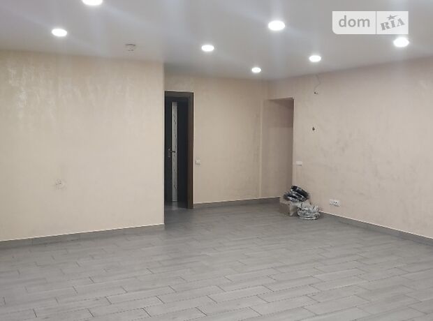Торгова площа в Черкасах, здам в оренду по Благовісна вулиця, район Центр, ціна: 20 000 грн за об’єкт фото 1 Торгова площа в Черкасах, здам в оренду по Благовісна вулиця, район Центр, ціна: 20 000 грн за об’єкт фото 1