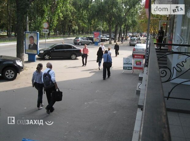 Торговая площадь в Чернигове, сдам в аренду по Мира проспект 42, район Мегацентр, цена: 24 000 грн за объект фото 1 Торговая площадь в Чернигове, сдам в аренду по Мира проспект 42, район Мегацентр, цена: 24 000 грн за объект фото 1