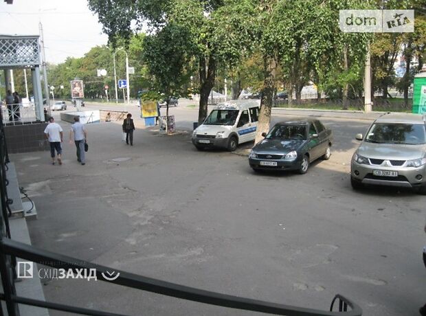 Торговая площадь в Чернигове, сдам в аренду по Мира проспект 42, район Мегацентр, цена: 24 000 грн за объект фото 1 Торговая площадь в Чернигове, сдам в аренду по Мира проспект 42, район Мегацентр, цена: 24 000 грн за объект фото 1
