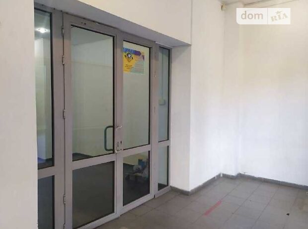 Торгова площа в Чернігові, здам в оренду по Перемоги проспект 73, район Центральний Ринок, ціна: 50 000 грн за об’єкт фото 1 Торгова площа в Чернігові, здам в оренду по Перемоги проспект 73, район Центральний Ринок, ціна: 50 000 грн за об’єкт фото 1
