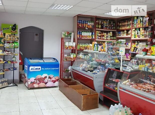 Торгова площа в Чернівцях, Руська, ціна оренди: договірна за об’єкт фото 1 Торгова площа в Чернівцях, Руська, ціна оренди: договірна за об’єкт фото 1