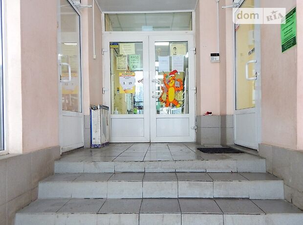 Торговая площадь в Харькове, сдам в аренду по Индустриальный въезд 99, район Индустриальный, цена: 12 000 грн за объект фото 1 Торговая площадь в Харькове, сдам в аренду по Индустриальный въезд 99, район Индустриальный, цена: 12 000 грн за объект фото 1