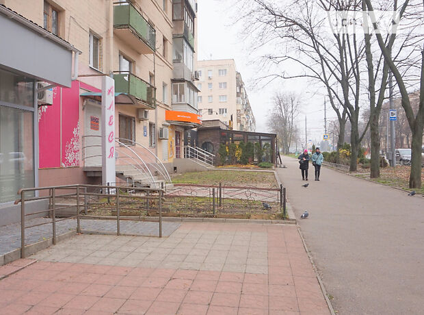 Торговая площадь в Харькове, сдам в аренду по Науки проспект 39, район Павлово Поле, цена: 12 000 грн за объект фото 1 Торговая площадь в Харькове, сдам в аренду по Науки проспект 39, район Павлово Поле, цена: 12 000 грн за объект фото 1