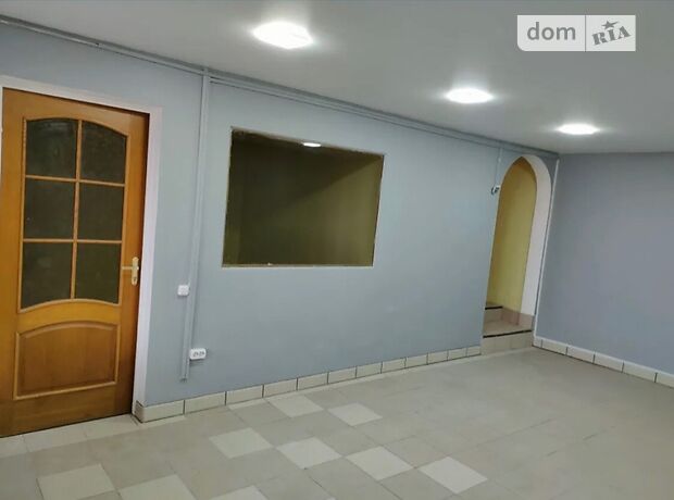 Торговая площадь в Хмельницком, сдам в аренду по Степана Бандеры (Рыбалко) улица, район Центр, цена: 15 000 грн за объект фото 1 Торговая площадь в Хмельницком, сдам в аренду по Степана Бандеры (Рыбалко) улица, район Центр, цена: 15 000 грн за объект фото 1