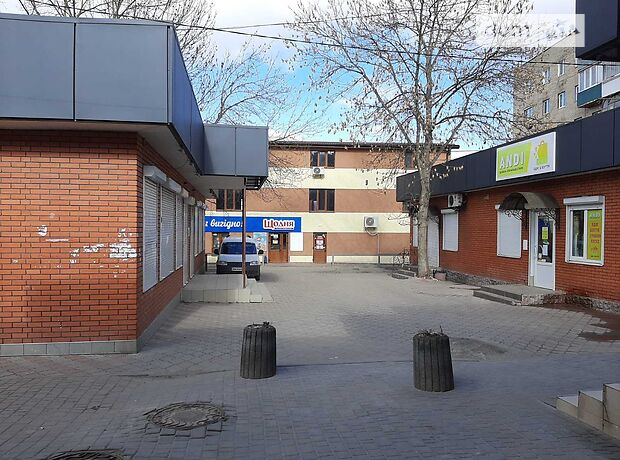 Торговая площадь в Хмельницком, сдам в аренду по Трудовая улица, район Загот Зерно, цена: 12 000 грн за объект фото 1 Торговая площадь в Хмельницком, сдам в аренду по Трудовая улица, район Загот Зерно, цена: 12 000 грн за объект фото 1