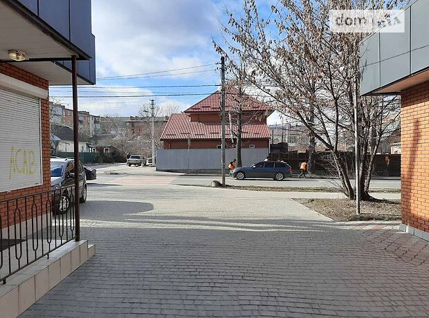 Торговая площадь в Хмельницком, сдам в аренду по Трудовая улица, район Загот Зерно, цена: 12 000 грн за объект фото 1 Торговая площадь в Хмельницком, сдам в аренду по Трудовая улица, район Загот Зерно, цена: 12 000 грн за объект фото 1