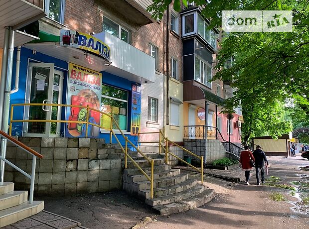 Торговая площадь в Конотопе, Проспект Мира 21, цена аренды: договорная за объект фото 1 Торговая площадь в Конотопе, Проспект Мира 21, цена аренды: договорная за объект фото 1