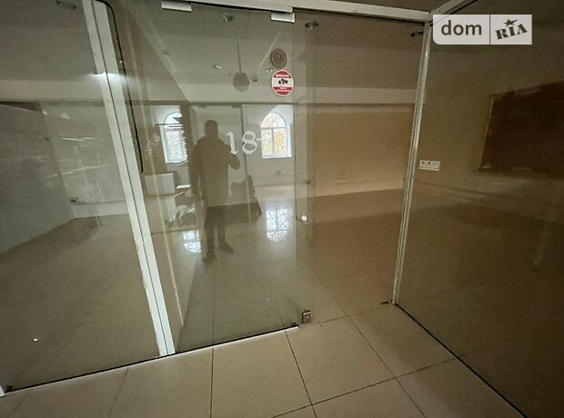 Торговая площадь в Николаеве, сдам в аренду по Соборная улица, район Центр, цена: 30 000 грн за объект фото 1 Торговая площадь в Николаеве, сдам в аренду по Соборная улица, район Центр, цена: 30 000 грн за объект фото 1