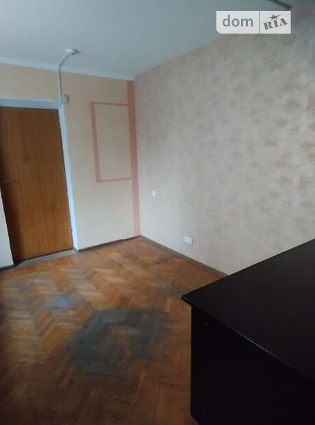 Торгова площа в Сумах, здам в оренду по Шевченка проспект, район Центр, ціна: 2 000 грн за об’єкт фото 1 Торгова площа в Сумах, здам в оренду по Шевченка проспект, район Центр, ціна: 2 000 грн за об’єкт фото 1