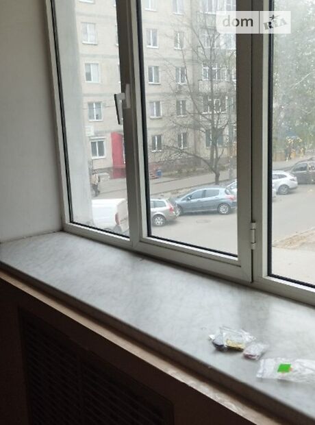 Торгова площа в Сумах, здам в оренду по Шевченка проспект, район Центр, ціна: 2 000 грн за об’єкт фото 1 Торгова площа в Сумах, здам в оренду по Шевченка проспект, район Центр, ціна: 2 000 грн за об’єкт фото 1