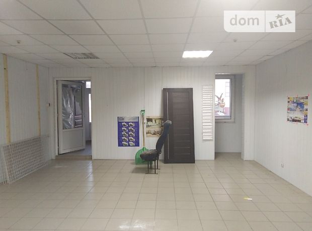 Торговая площадь в Тернополе, сдам в аренду по, район Дружба, цена: 5 800 грн за объект фото 1 Торговая площадь в Тернополе, сдам в аренду по, район Дружба, цена: 5 800 грн за объект фото 1