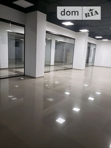 Торговая площадь в Тернополе, сдам в аренду по Збаражское шоссе, район Схидный, цена: 8 000 грн за объект фото 1 Торговая площадь в Тернополе, сдам в аренду по Збаражское шоссе, район Схидный, цена: 8 000 грн за объект фото 1