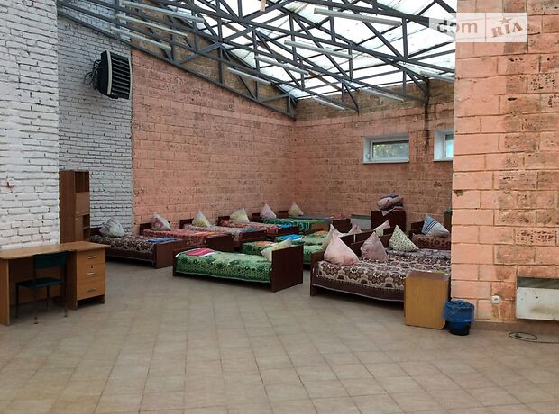 Торговая площадь в Умани, сдам в аренду по Освободителей 21, район Умань, цена: договорная за объект фото 1 Торговая площадь в Умани, сдам в аренду по Освободителей 21, район Умань, цена: договорная за объект фото 1