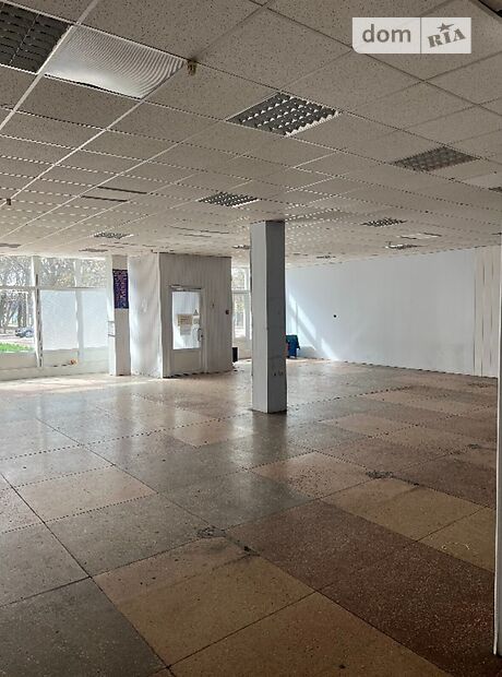 Торгова площа в Умані, здам в оренду по Тищика 3, район Умань, ціна: 34 000 грн за об’єкт фото 1 Торгова площа в Умані, здам в оренду по Тищика 3, район Умань, ціна: 34 000 грн за об’єкт фото 1