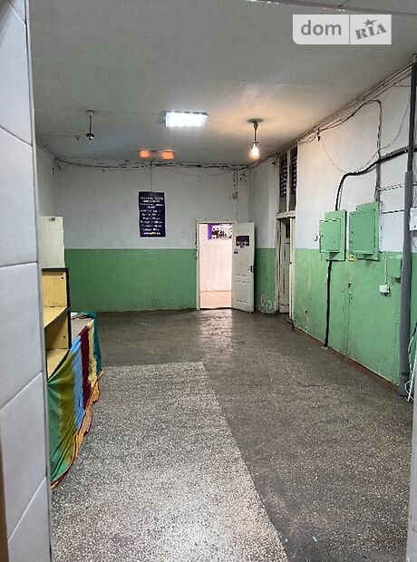 Торгова площа в Умані, здам в оренду по Тищика 3, район Умань, ціна: 34 000 грн за об’єкт фото 1 Торгова площа в Умані, здам в оренду по Тищика 3, район Умань, ціна: 34 000 грн за об’єкт фото 1